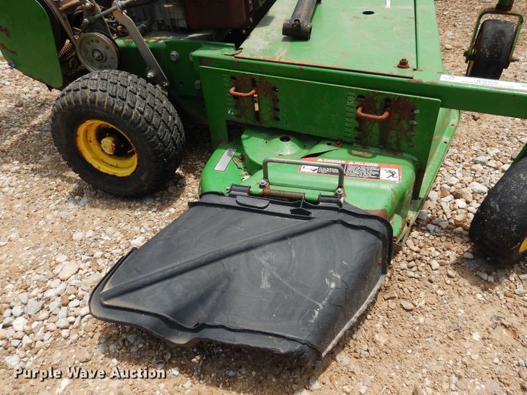 image for item IP9350 John Deere GS45  lawn mower