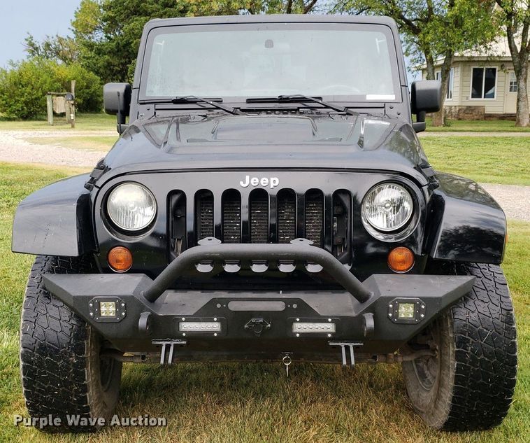 image for item IP9351 2012 Jeep Wrangler  SUV
