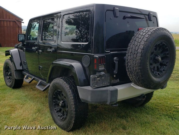 image for item IP9351 2012 Jeep Wrangler  SUV