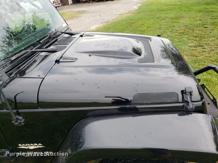 image for item IP9351 2012 Jeep Wrangler  SUV