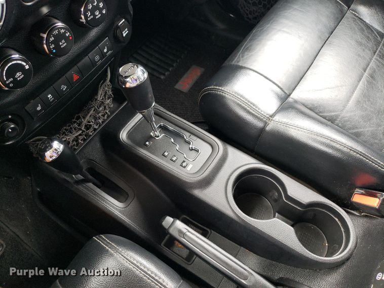 image for item IP9351 2012 Jeep Wrangler  SUV