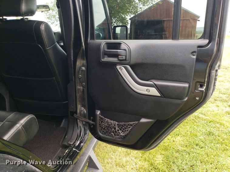 image for item IP9351 2012 Jeep Wrangler  SUV