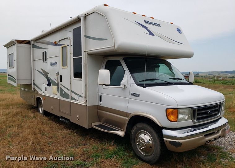 image for item IP9352 2005 Holiday Rambler Atlantis  RV