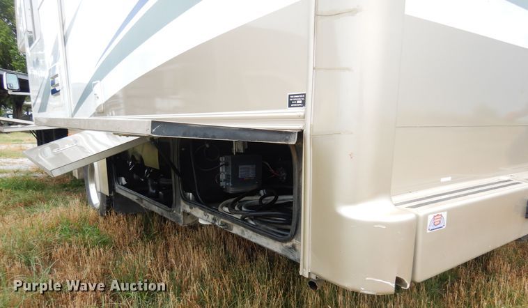 image for item IP9352 2005 Holiday Rambler Atlantis  RV