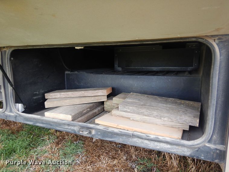 image for item IP9352 2005 Holiday Rambler Atlantis  RV