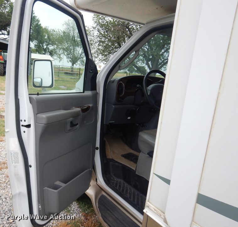 image for item IP9352 2005 Holiday Rambler Atlantis  RV