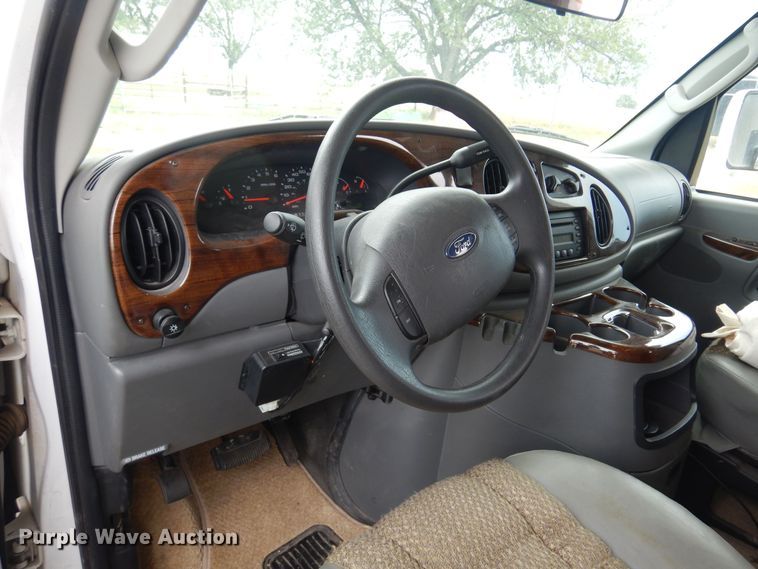 image for item IP9352 2005 Holiday Rambler Atlantis  RV