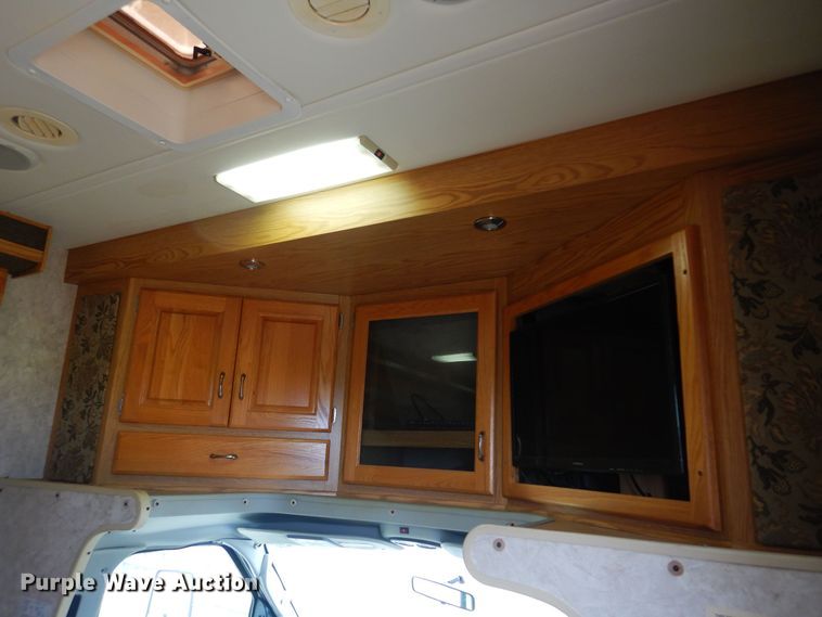 image for item IP9352 2005 Holiday Rambler Atlantis  RV