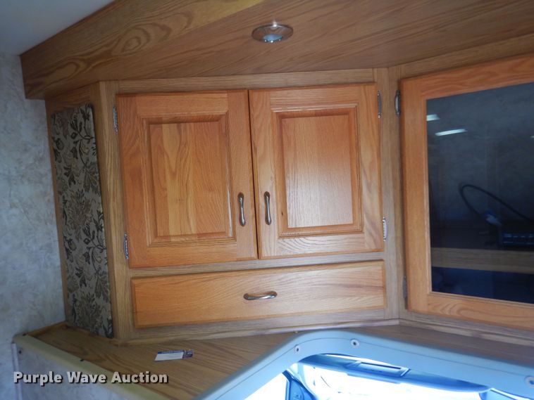 image for item IP9352 2005 Holiday Rambler Atlantis  RV