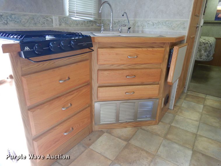 image for item IP9352 2005 Holiday Rambler Atlantis  RV