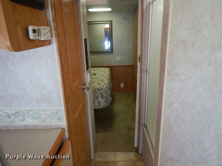 image for item IP9352 2005 Holiday Rambler Atlantis  RV