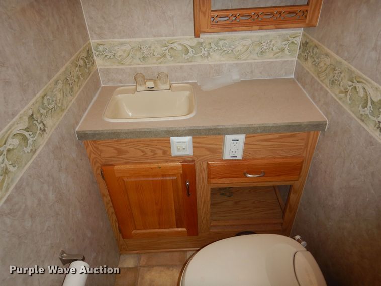 image for item IP9352 2005 Holiday Rambler Atlantis  RV