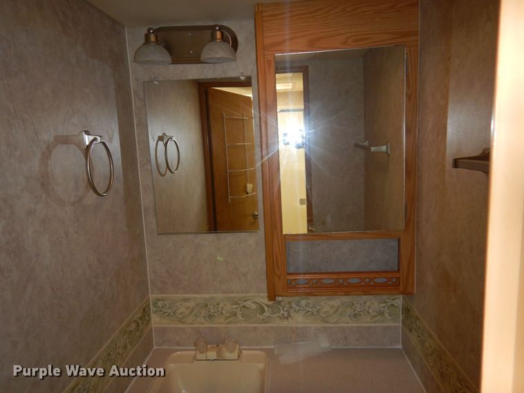 image for item IP9352 2005 Holiday Rambler Atlantis  RV