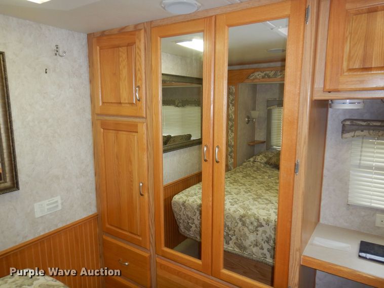 image for item IP9352 2005 Holiday Rambler Atlantis  RV