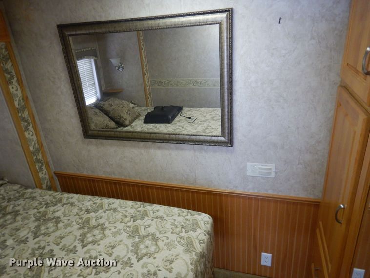 image for item IP9352 2005 Holiday Rambler Atlantis  RV