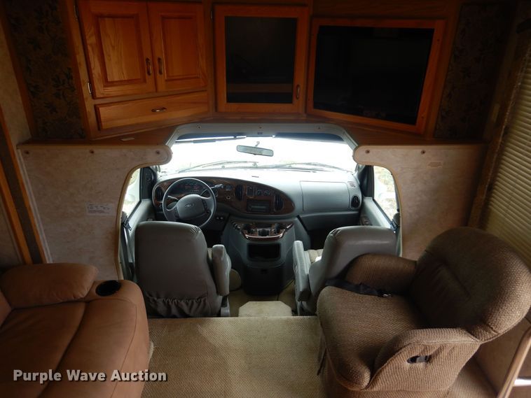 image for item IP9352 2005 Holiday Rambler Atlantis  RV