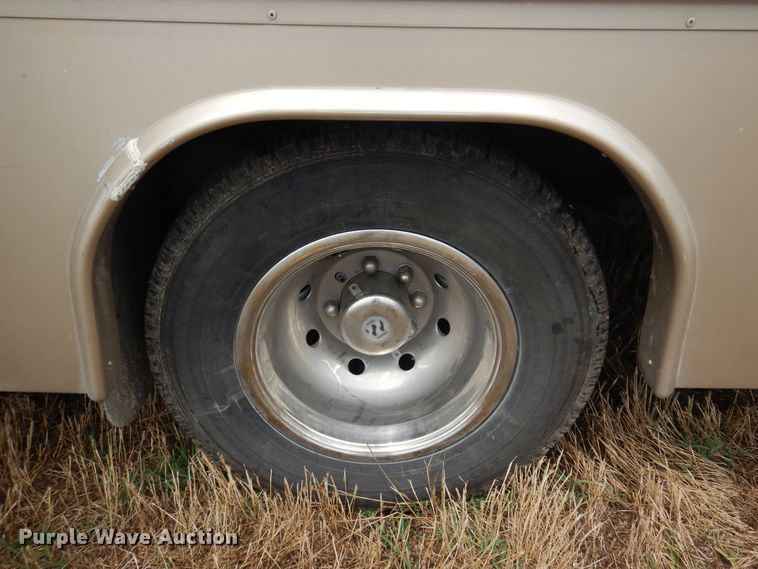 image for item IP9352 2005 Holiday Rambler Atlantis  RV