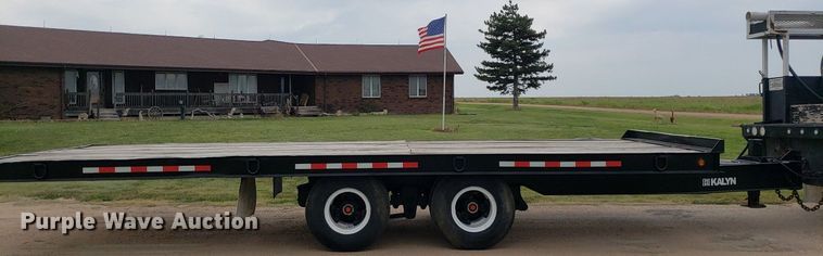 image for item IP9357 1989 Kalyn  tilt deck equipment trailer