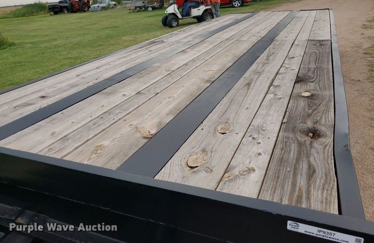 image for item IP9357 1989 Kalyn  tilt deck equipment trailer