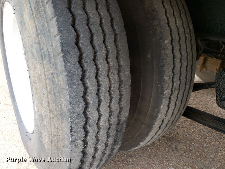 image for item IP9357 1989 Kalyn  tilt deck equipment trailer