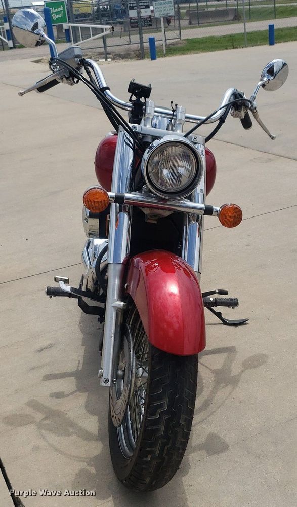 image for item IP9360 2015 Honda VT750C Shadow Aero  motorcycle