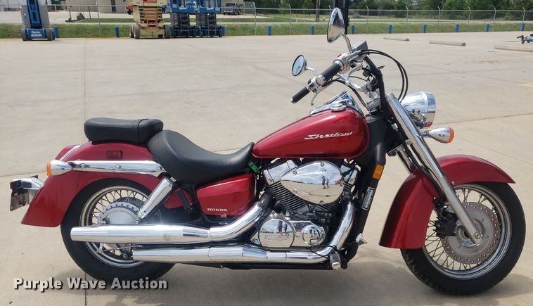 image for item IP9360 2015 Honda VT750C Shadow Aero  motorcycle