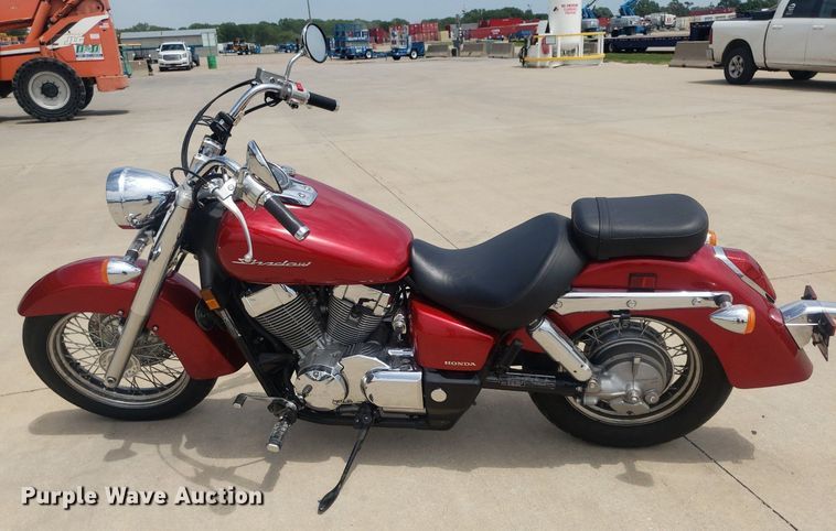 image for item IP9360 2015 Honda VT750C Shadow Aero  motorcycle