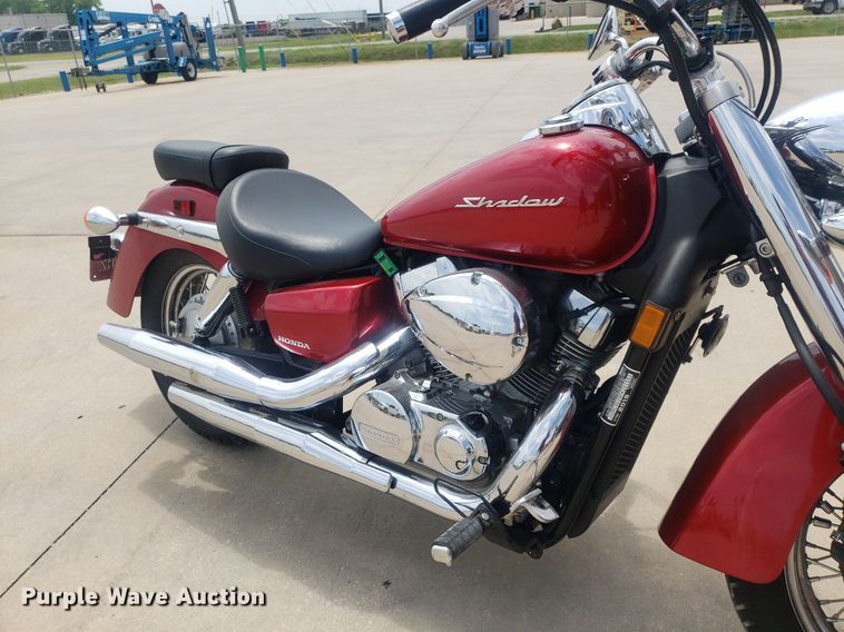 image for item IP9360 2015 Honda VT750C Shadow Aero  motorcycle