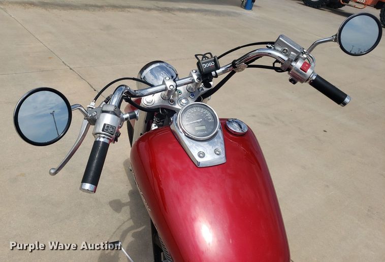 image for item IP9360 2015 Honda VT750C Shadow Aero  motorcycle