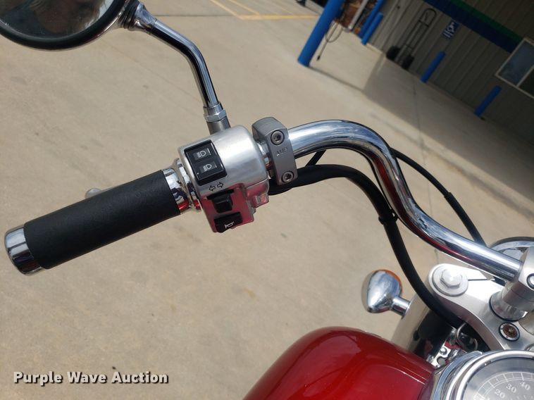 image for item IP9360 2015 Honda VT750C Shadow Aero  motorcycle