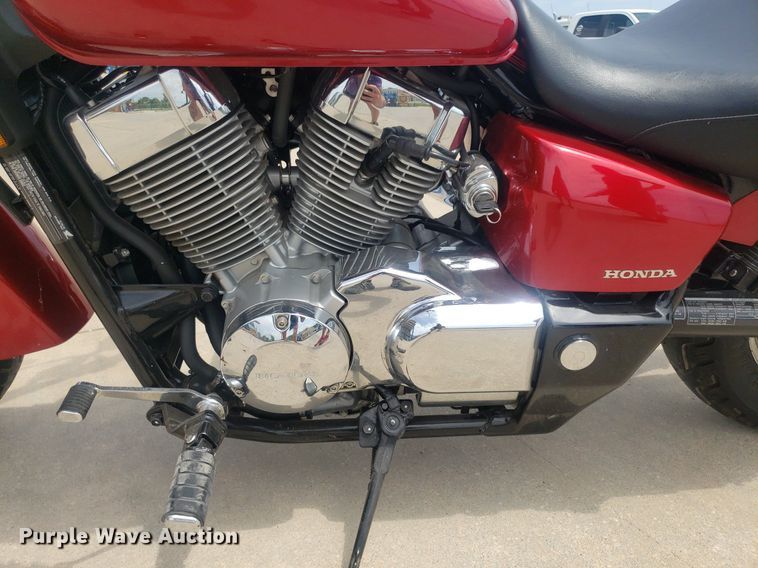 image for item IP9360 2015 Honda VT750C Shadow Aero  motorcycle