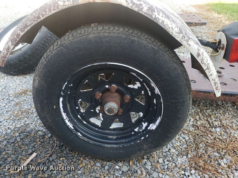 image for item IP9361 Car dolly