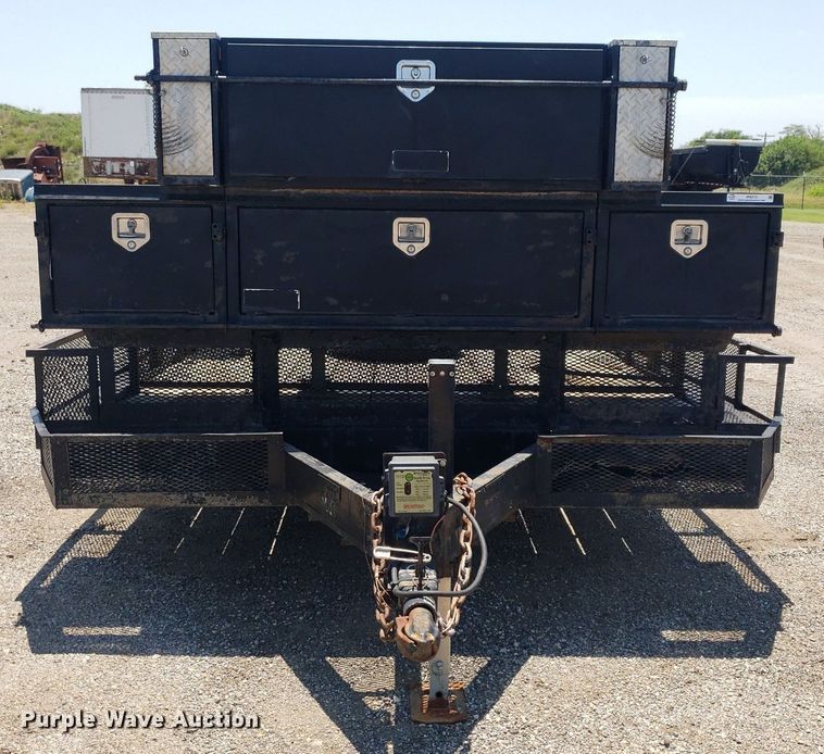 image for item IP9373 2000 Neal  utility trailer