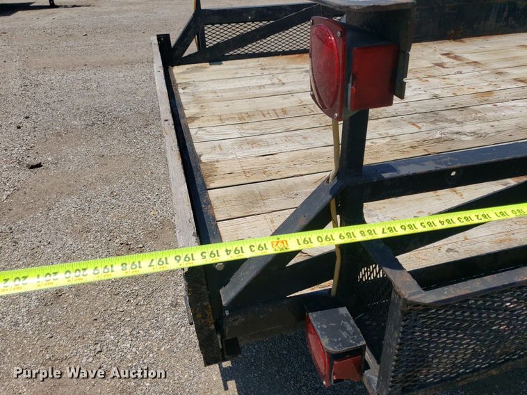 image for item IP9373 2000 Neal  utility trailer