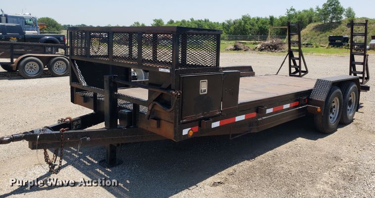 image for item IP9374 2000 PJ  equipment trailer