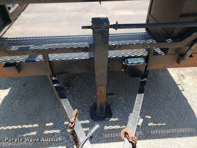 image for item IP9374 2000 PJ  equipment trailer