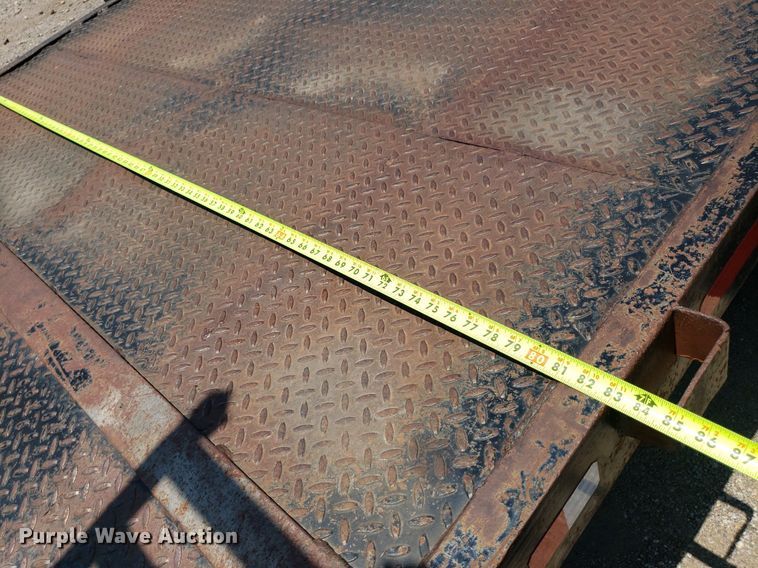 image for item IP9374 2000 PJ  equipment trailer