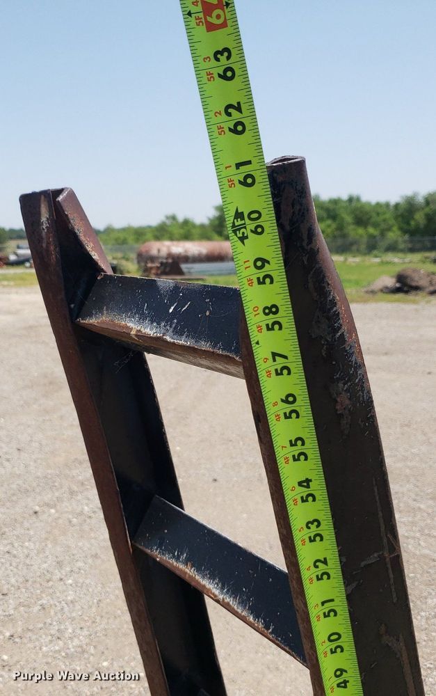 image for item IP9374 2000 PJ  equipment trailer