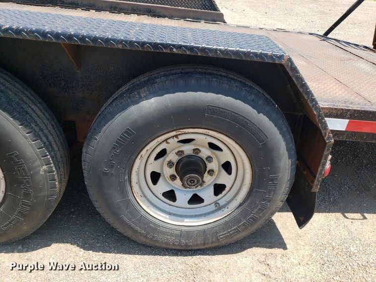 image for item IP9374 2000 PJ  equipment trailer
