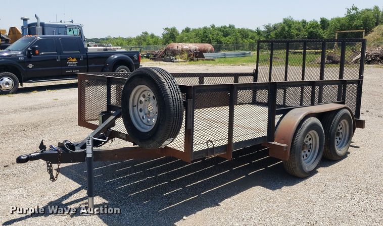 image for item IP9375 2001 ACT  utility trailer