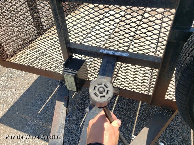 image for item IP9375 2001 ACT  utility trailer