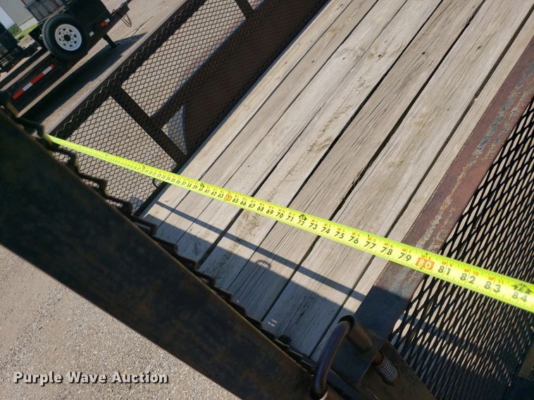 image for item IP9375 2001 ACT  utility trailer