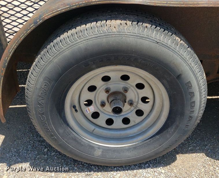 image for item IP9375 2001 ACT  utility trailer