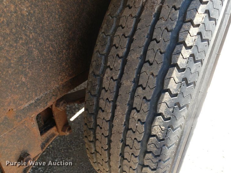 image for item IP9375 2001 ACT  utility trailer