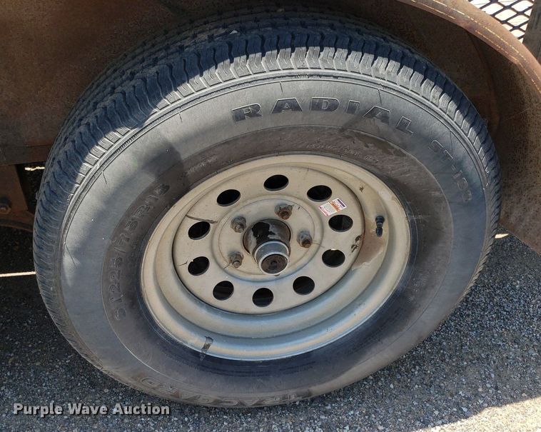 image for item IP9375 2001 ACT  utility trailer