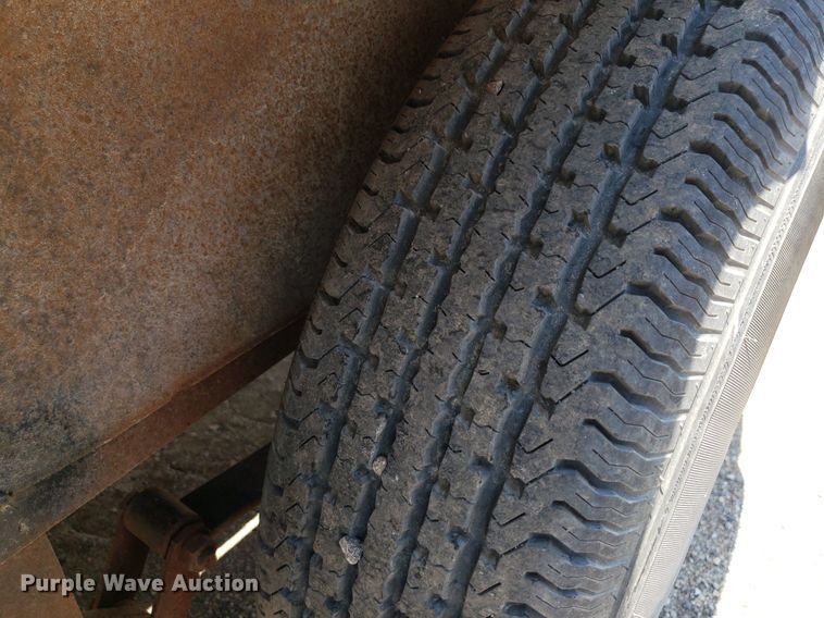 image for item IP9375 2001 ACT  utility trailer