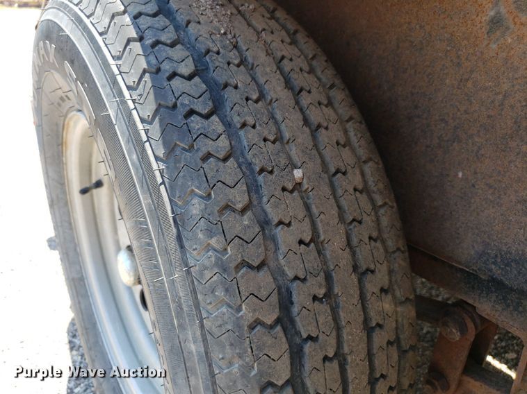 image for item IP9375 2001 ACT  utility trailer