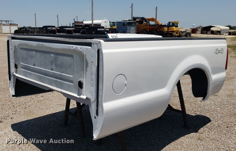 image for item IP9376 8' Ford truck bed