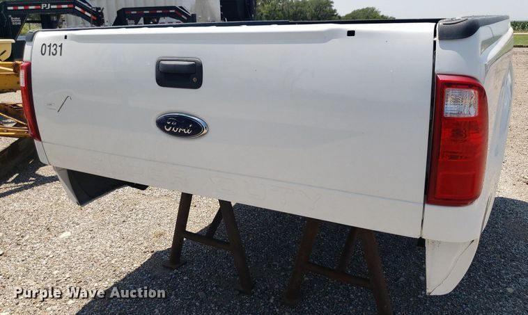 image for item IP9376 8' Ford truck bed