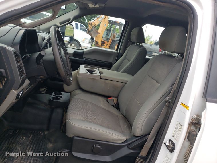 image for item IP9386 2018 Ford F250 Super Duty  Crew Cab pickup truck